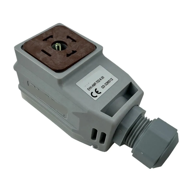 High Performance Inline Power Amplifier for Proportional Valves Straight Plug Configuration Rock Solid Industrial Build With Rock Steady Signal Processing and Easy Quick Connect Setup for Reliable Hydraulic Control Work