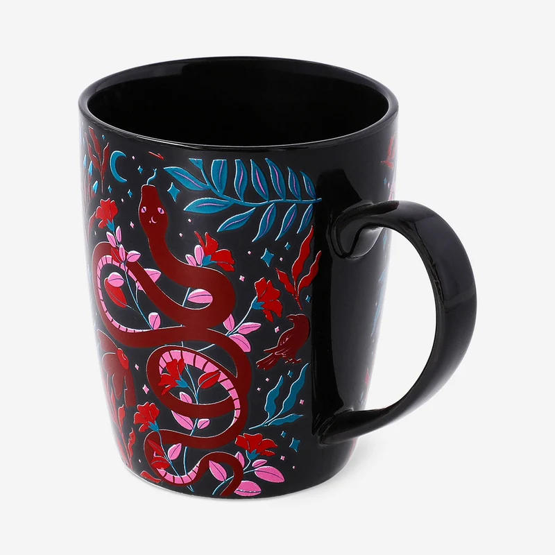 Mug with burgundy gothic print - 340 ml