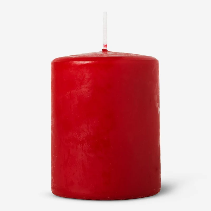 Pillar candle. 9 cm
