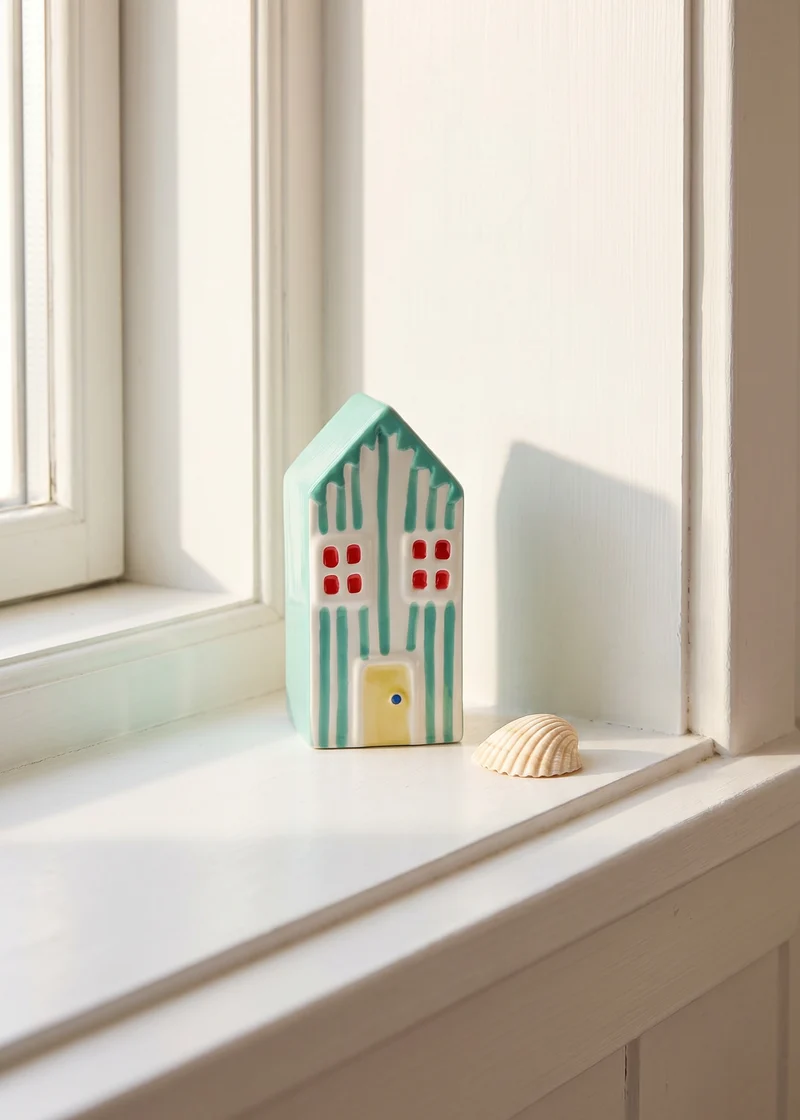 Decorative green striped beach house - 13 cm
