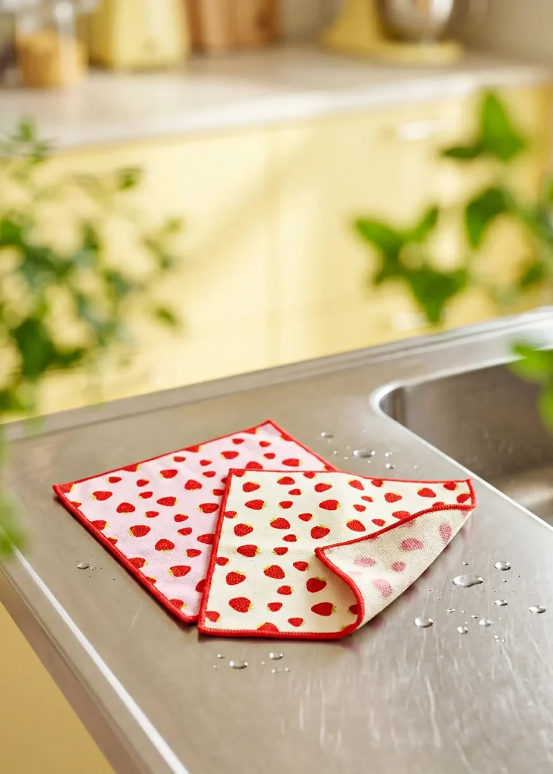 Microfiber strawberry kitchen cloths - 2 pcs