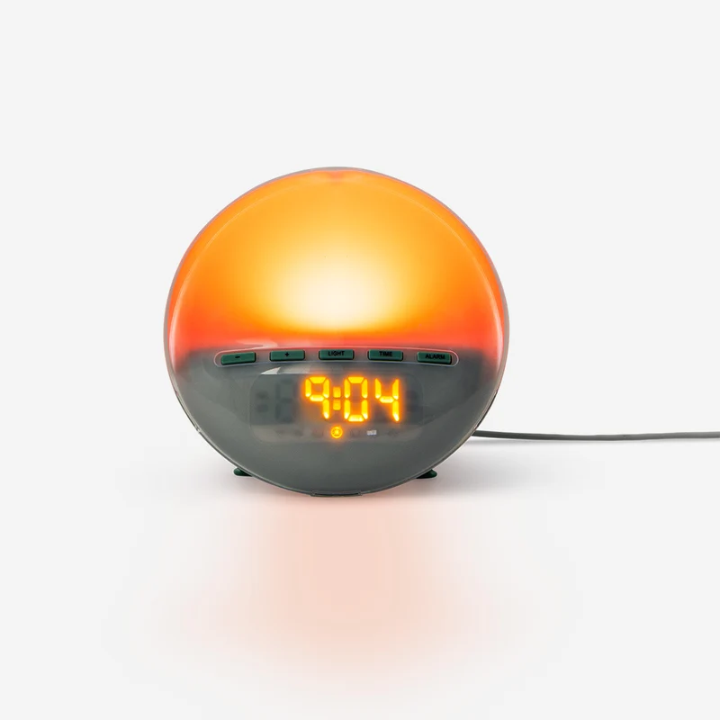 Digital sunrise alarm clock with light settings