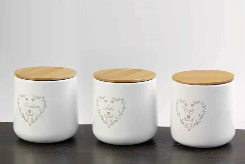 TRIS BARATTOLI CUORE 11X11CM CON TAPPO IN LEGNO E COLORE BIANCO