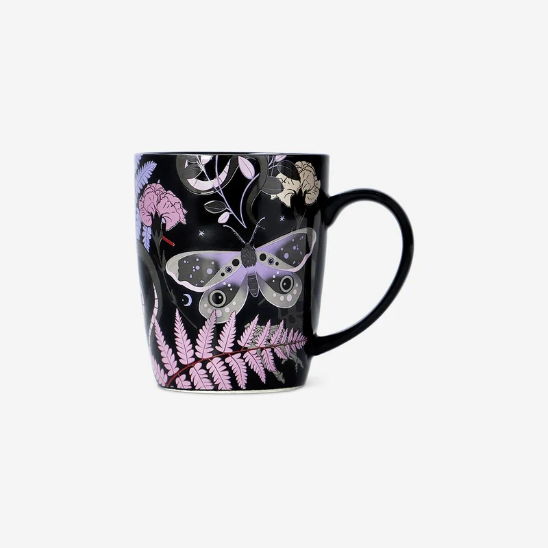 Mug with gothic print - 340 ml