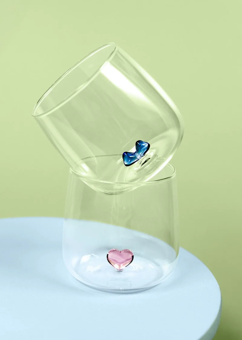 Drinking glass with embossed heart - 480 ml