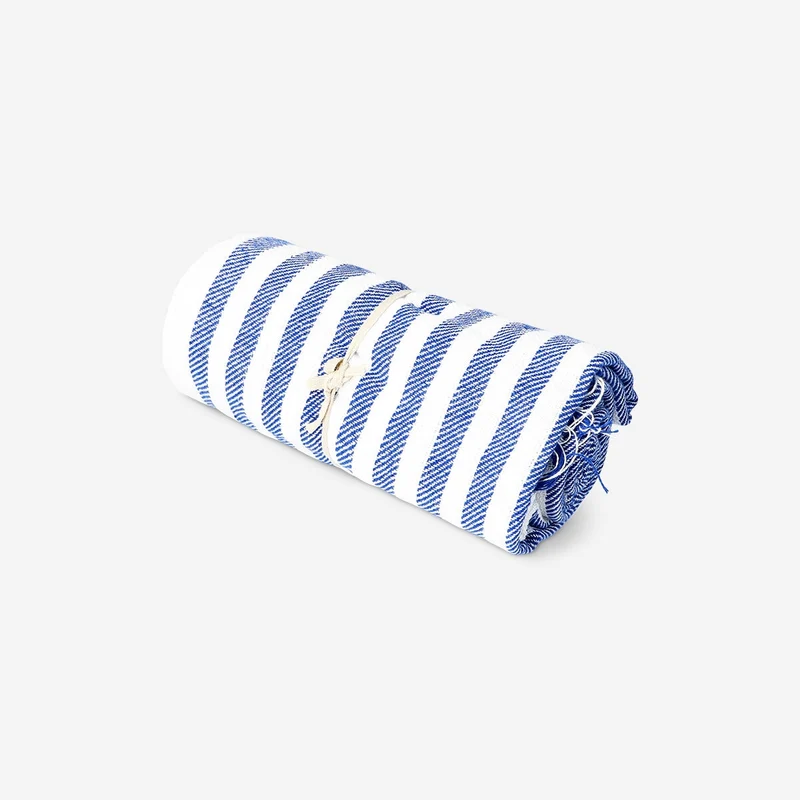 Blue throw blanket with fringes - 120x170 cm