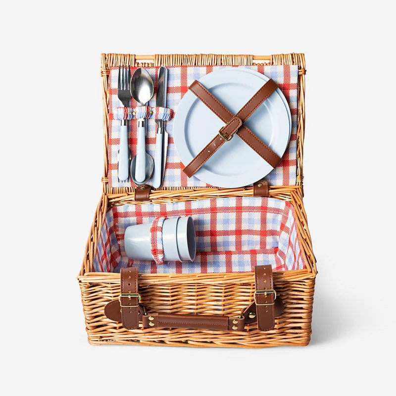 Picnic set for 2 people with basket