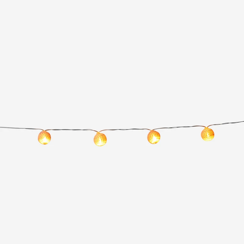 String lights - Lilac woven balls