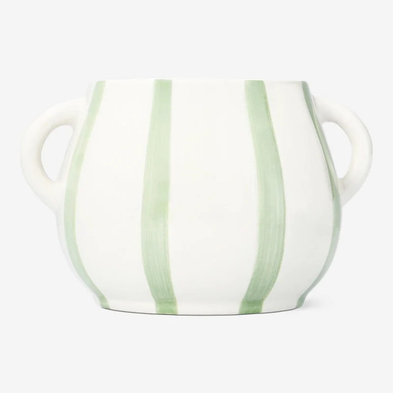 Flower pot