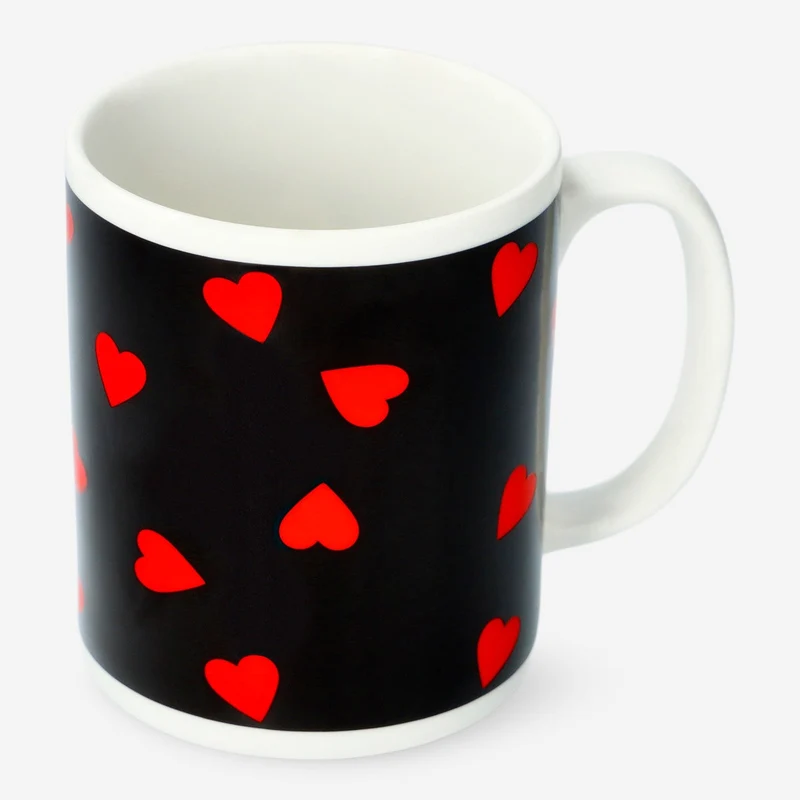Colour changing magic mug