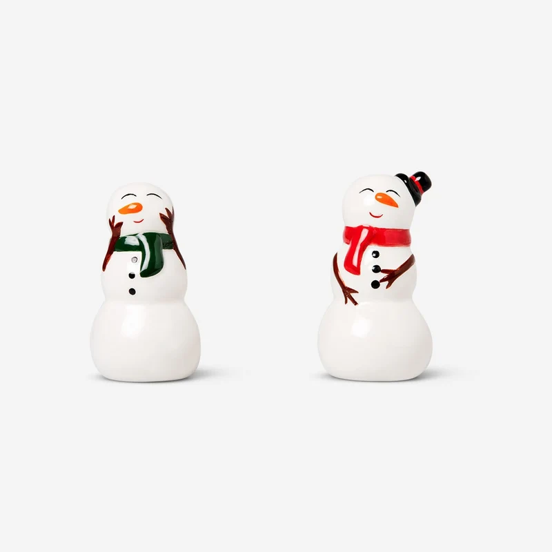 Salt and pepper set