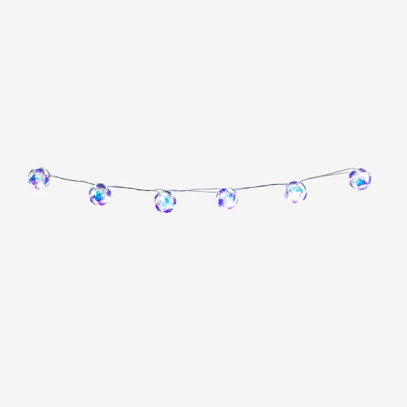 String lights. 285 cm