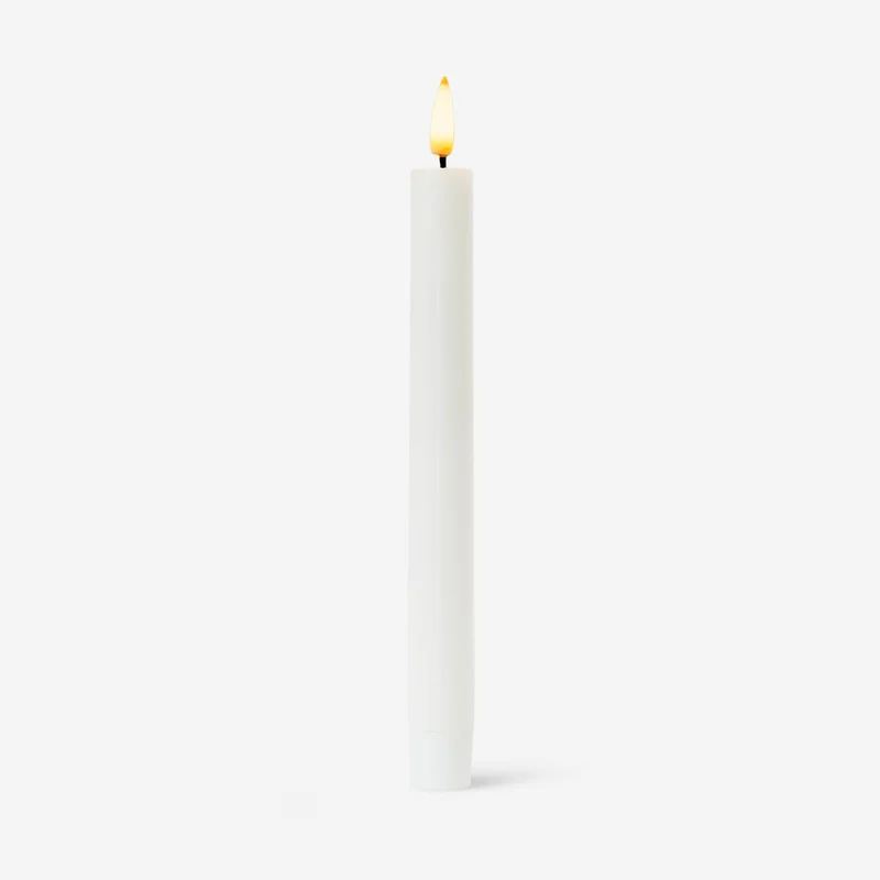 LED candle light. 22.5 cm