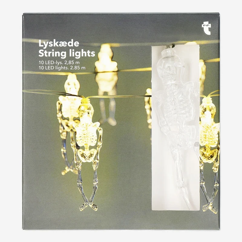 String lights with skeletons - 285 cm