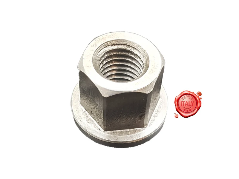 Tritacarne - dado fissaggio Prigioniero Bocca CEG TZ32