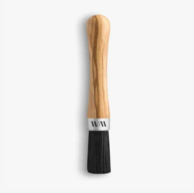 Spazzola per la pulizia in legno